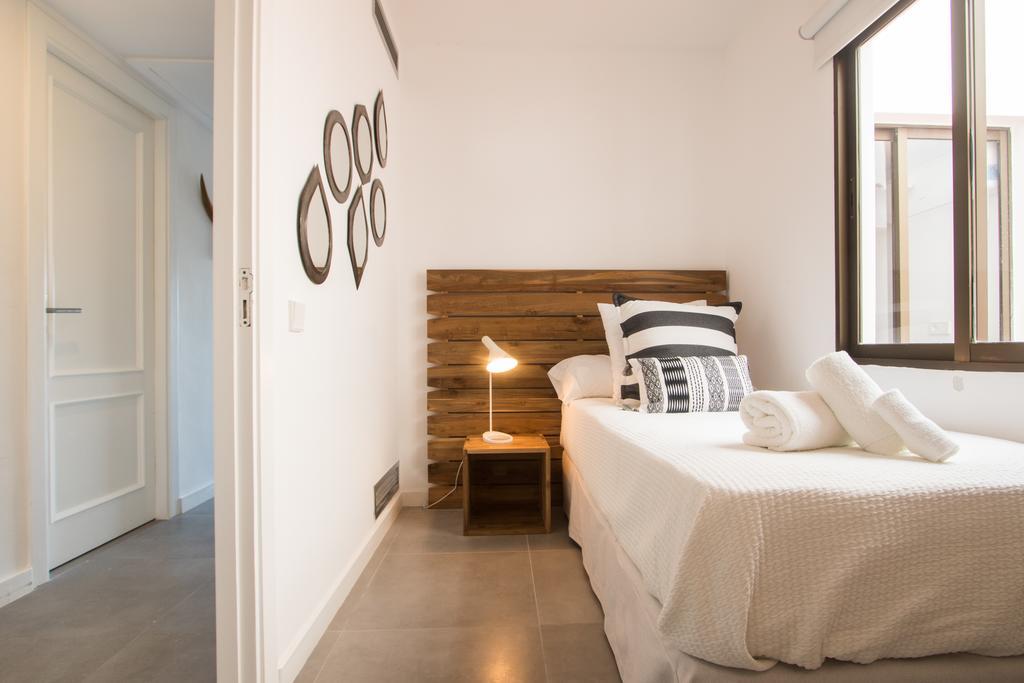 Casa Victoria Suites Sant Josep de sa Talaia Ngoại thất bức ảnh
