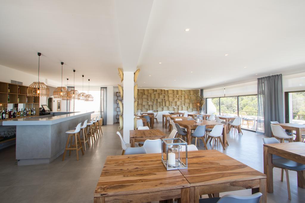 Casa Victoria Suites Sant Josep de sa Talaia Ngoại thất bức ảnh