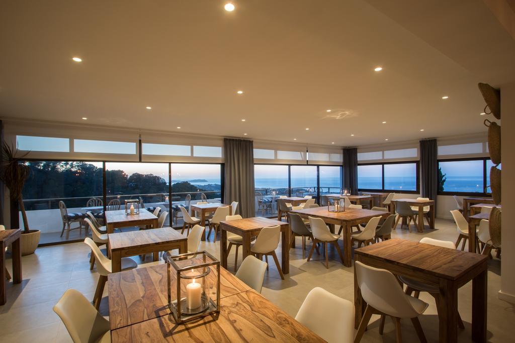 Casa Victoria Suites Sant Josep de sa Talaia Ngoại thất bức ảnh