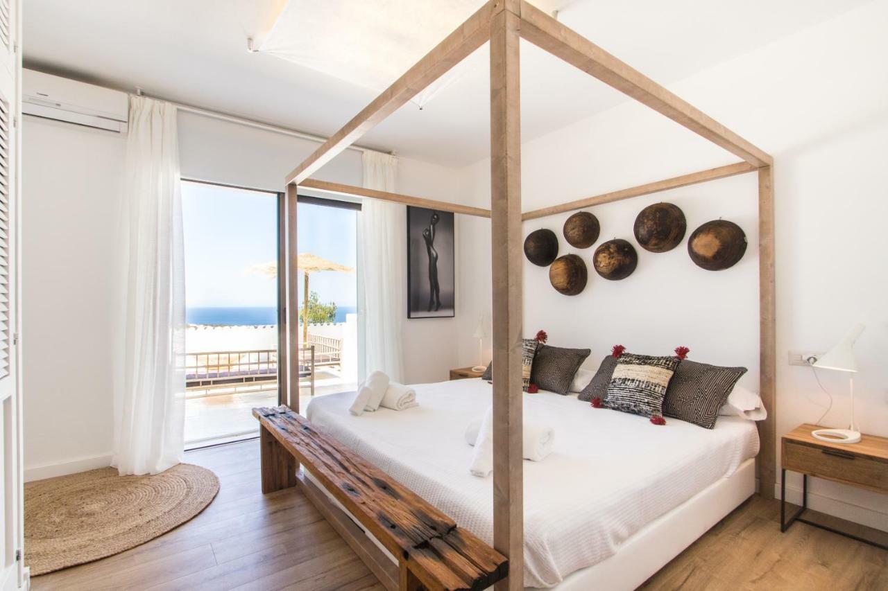 Casa Victoria Suites Sant Josep de sa Talaia Ngoại thất bức ảnh